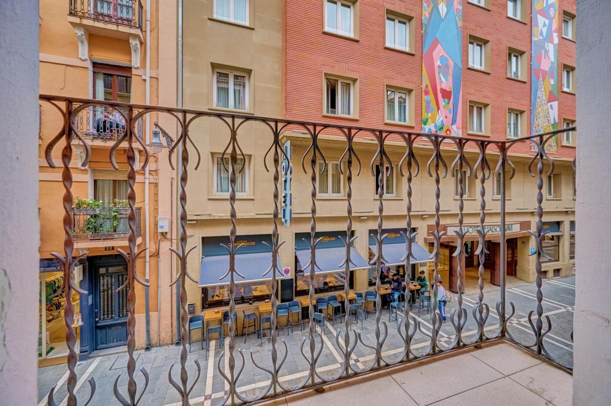 Apartamento Centro Historico Exterior, Calle Nueva Dos Balcones Pamplona Exterior foto