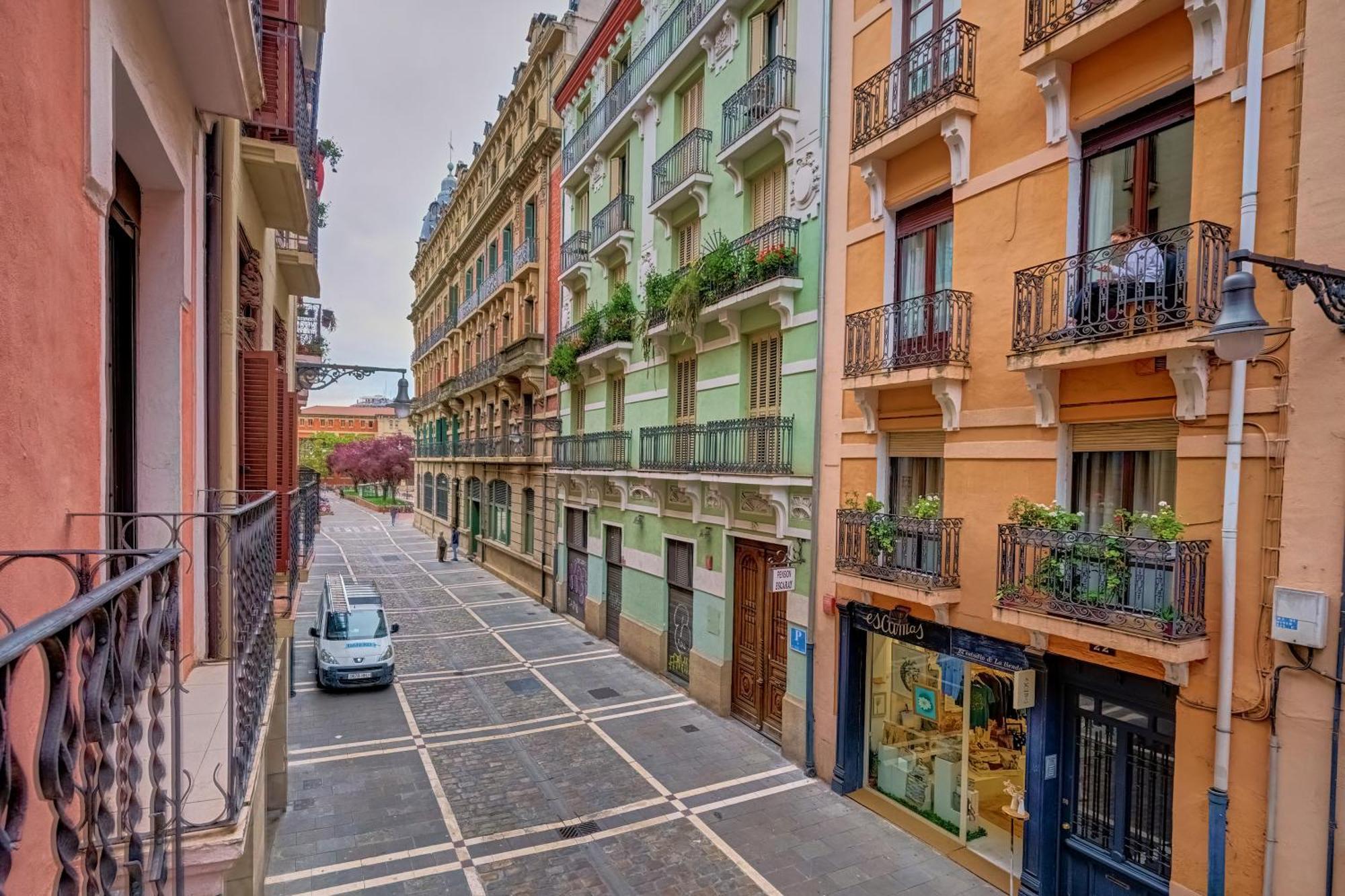 Apartamento Centro Historico Exterior, Calle Nueva Dos Balcones Pamplona Exterior foto